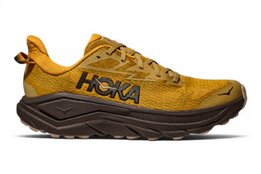 Hoka One One Challenger 8